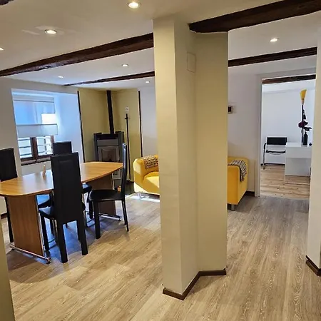 Airolo With Private Parking Apartment Exterior photo