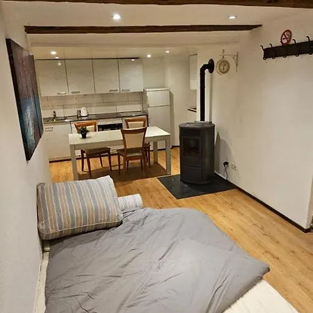 Airolo With Private Parking Apartment Exterior photo