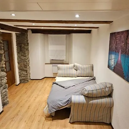 Airolo With Private Parking Apartment Exterior photo