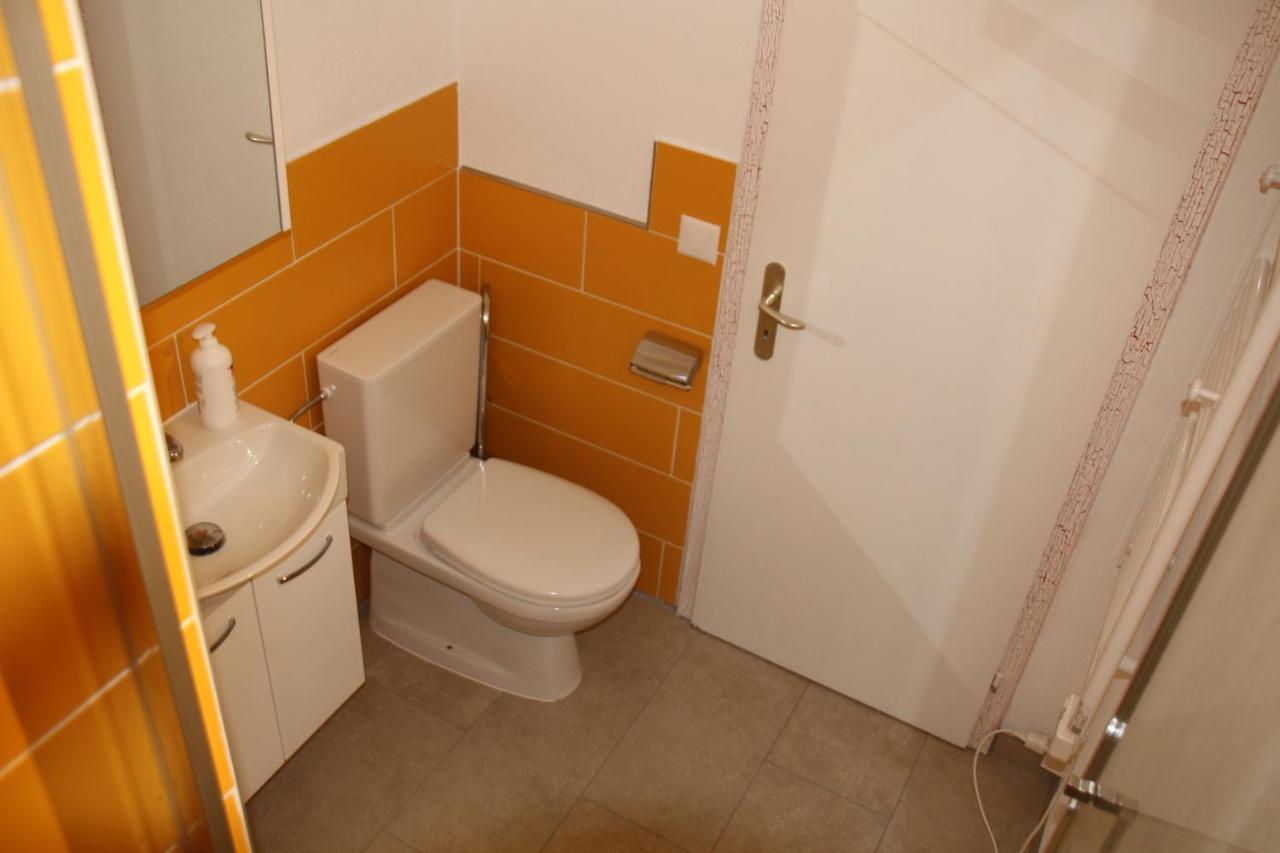 Apartment With Private Parking Airolo