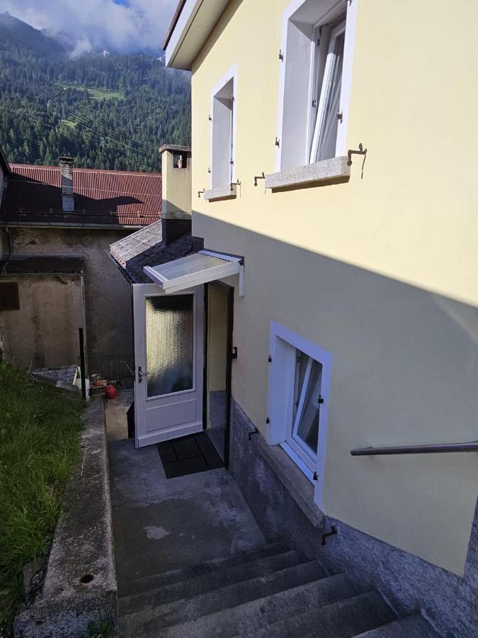 With Private Parking Airolo