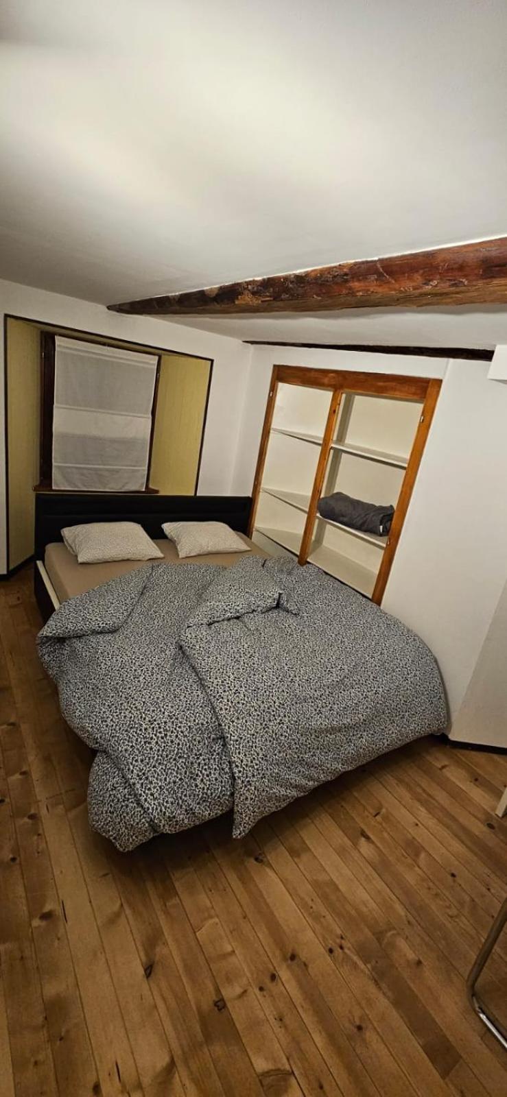 With Private Parking Apartment Airolo